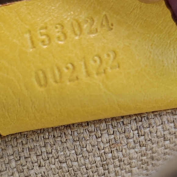 GUCCI Floral Yellow Tote Bag - Picture 9 of 17